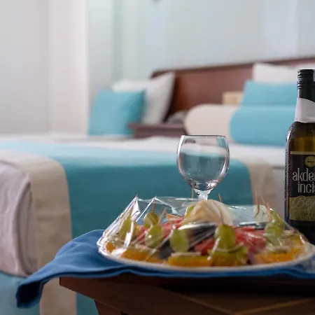 Hotell Xeno Eftalia *